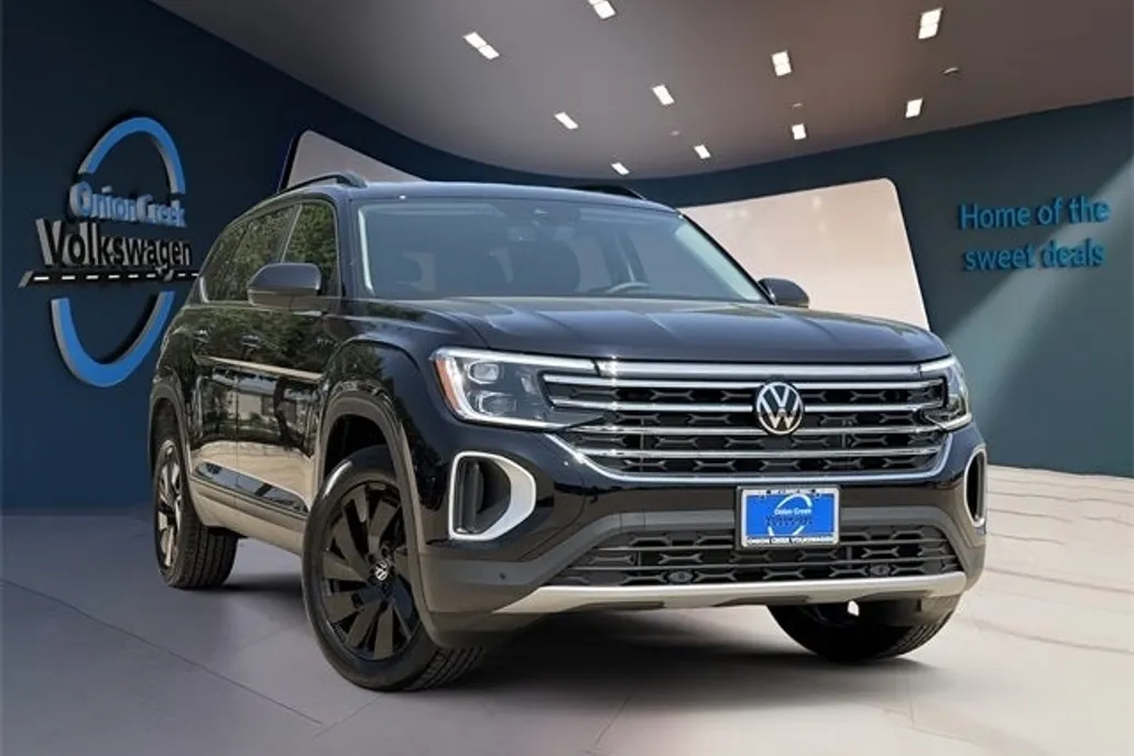 2025 Volkswagen Atlas SE Technology photo 1