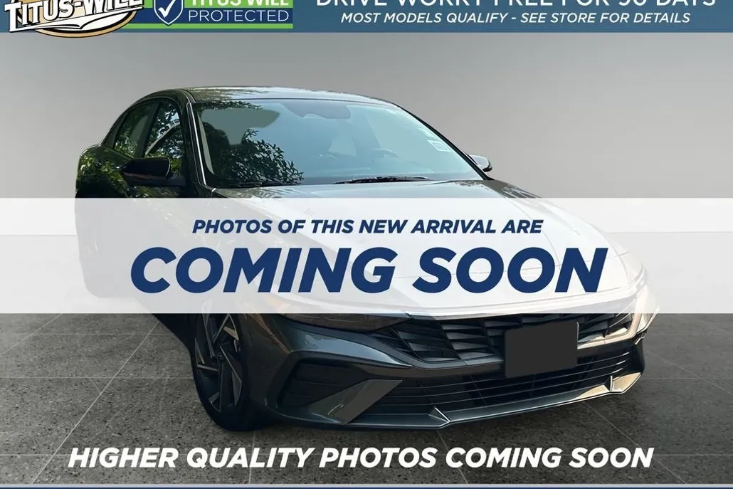 2025 Hyundai Elantra SEL Sport photo 1