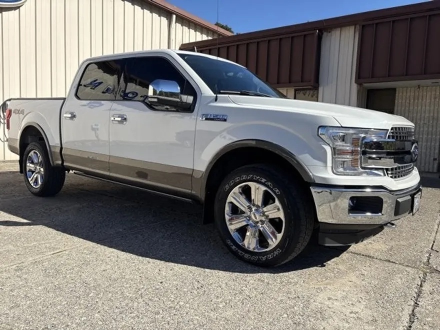 2020 Ford F-150 Lariat photo 1