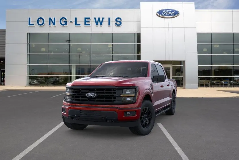 2025 Ford F-150 XLT photo 1