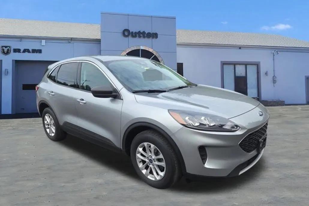 2022 Ford Escape SE photo 1