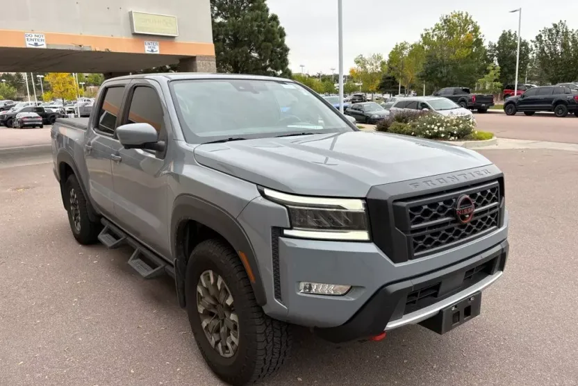 2024 Nissan Frontier PRO-4X photo 1
