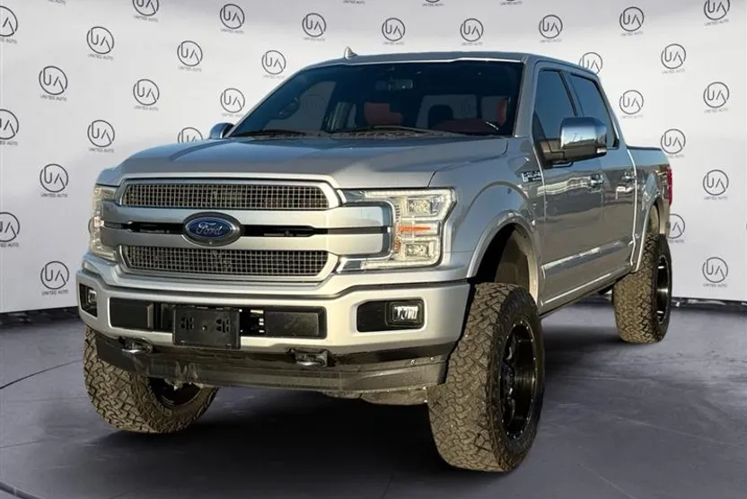 2018 Ford F-150 Platinum photo 1
