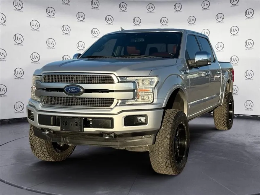 2018 Ford F-150 Platinum photo 1
