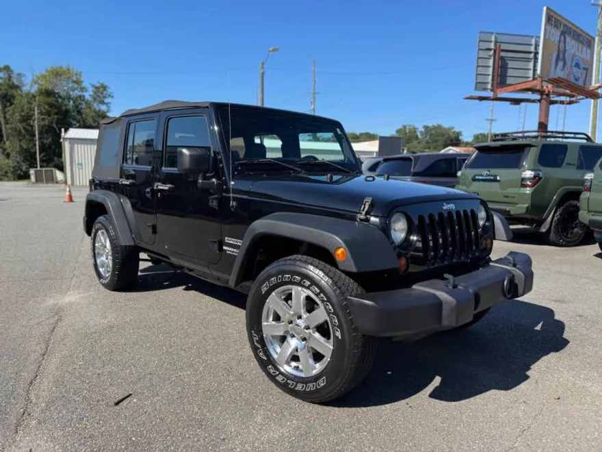 2013 Jeep Wrangler Sport photo 1