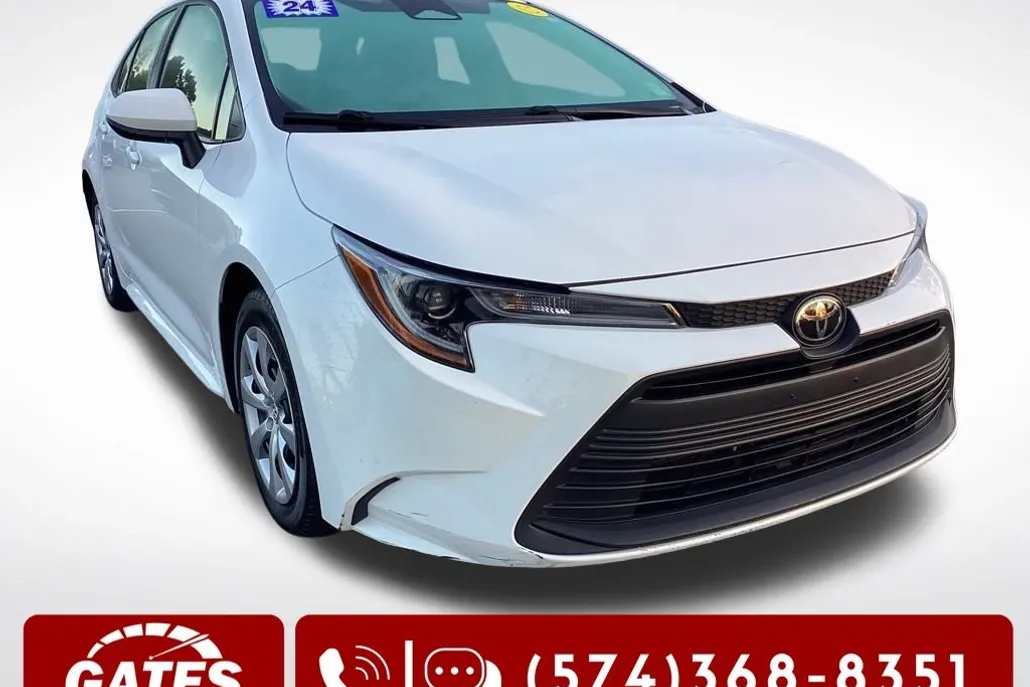 2024 Toyota Corolla LE photo 1