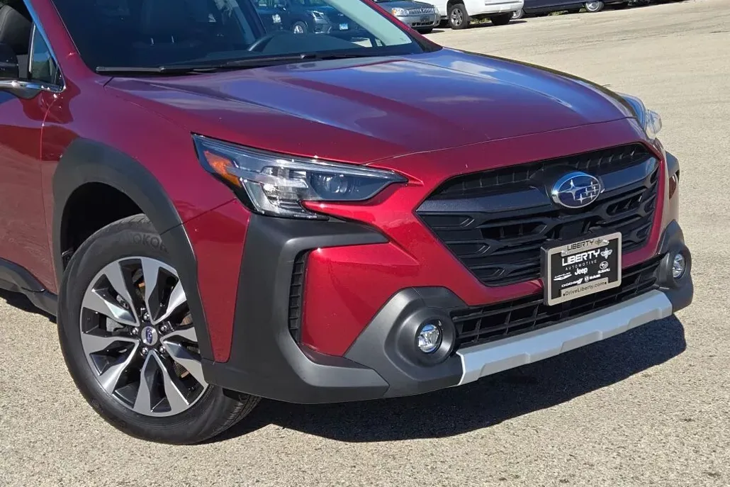 2023 Subaru Outback Limited photo 1