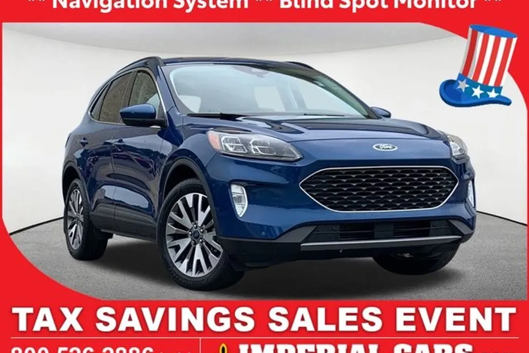 2022 Ford Escape Titanium photo 1