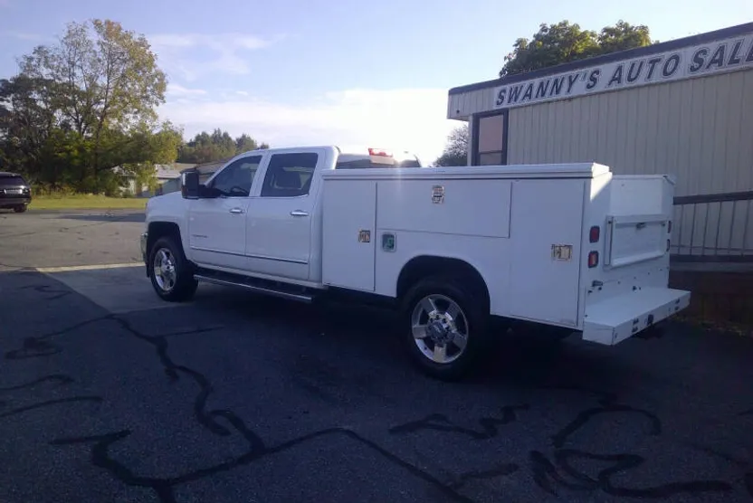 2016 Chevrolet Silverado 2500HD LTZ photo 1
