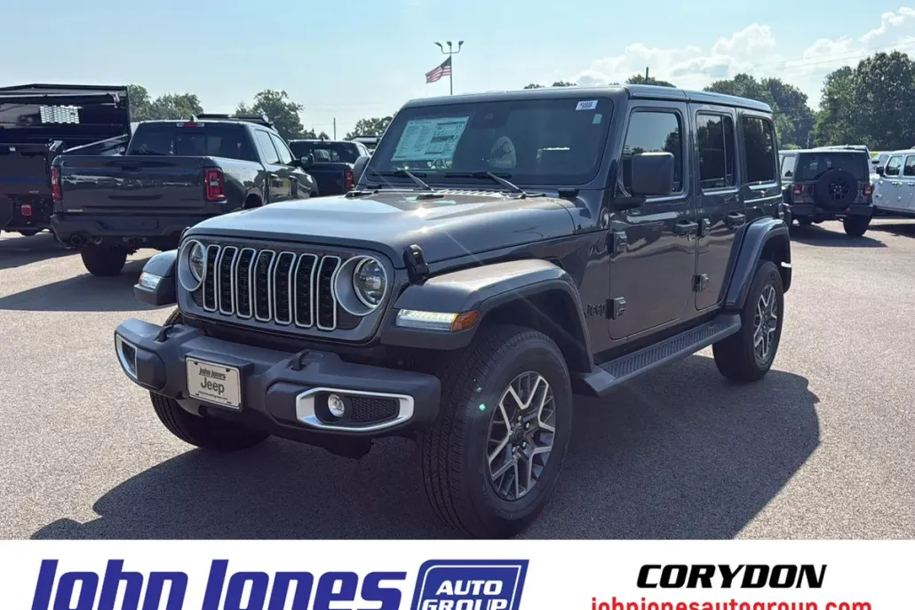 2025 Jeep Wrangler Sahara photo 1