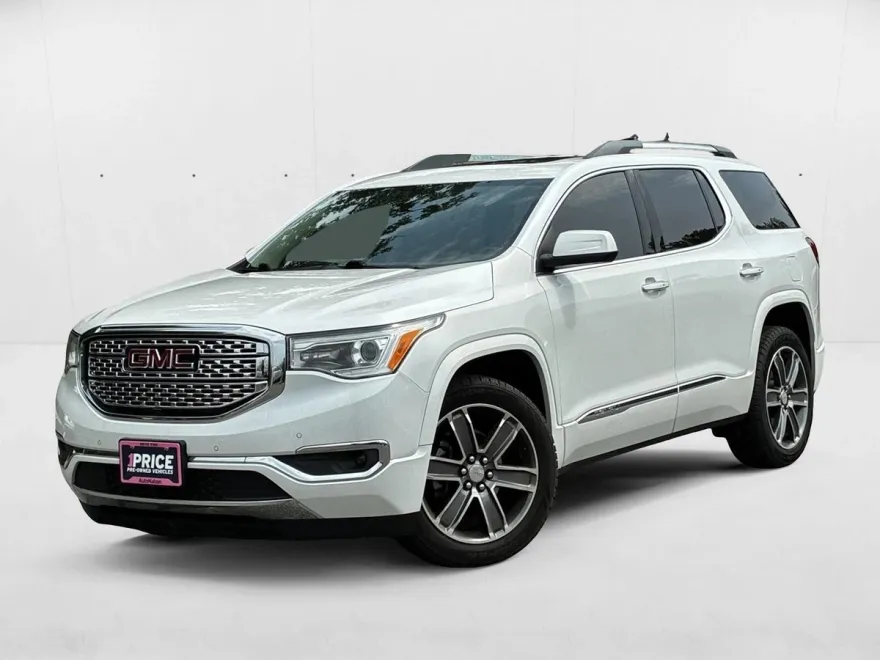 2019 Gmc Acadia Denali photo 1