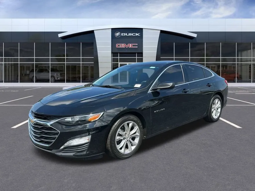 2019 Chevrolet Malibu 1LT photo 1