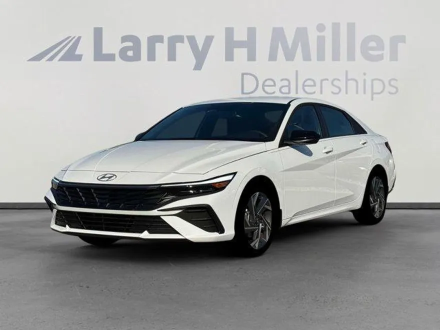 2025 Hyundai Elantra Hybrid SEL Sport photo 1
