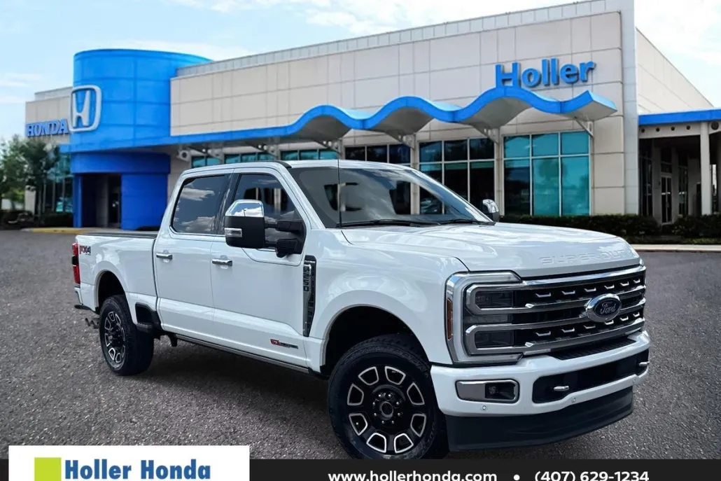 2024 Ford F-250 Platinum photo 1