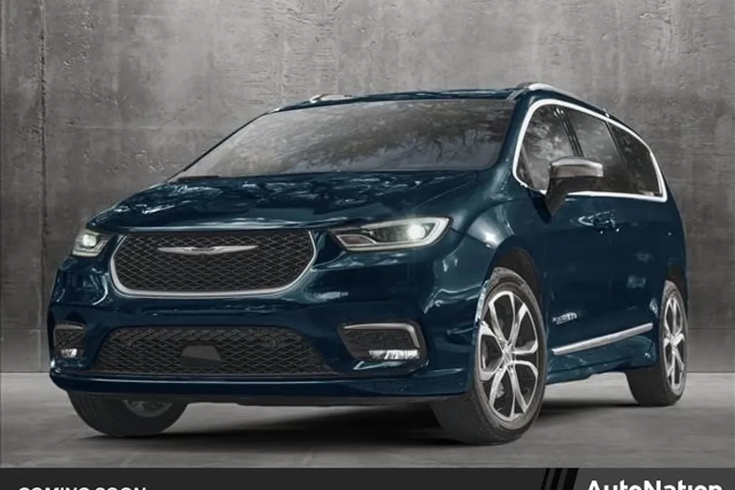 2025 Chrysler Pacifica photo 1