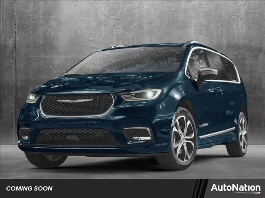 2025 Chrysler Pacifica photo 1