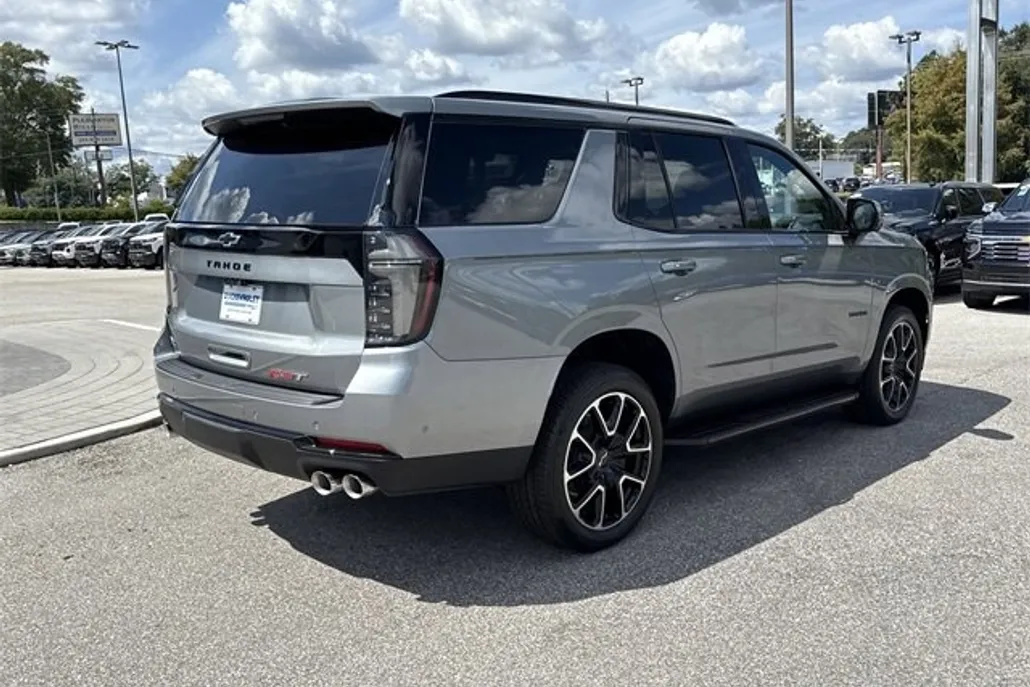 2026 Chevrolet Tahoe RST photo 1
