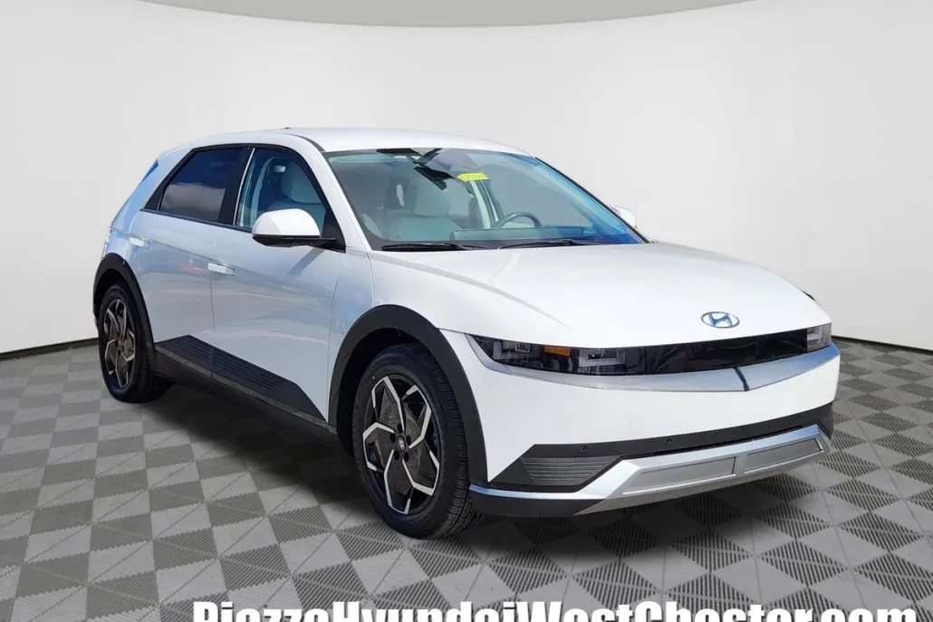 2022 Hyundai Ioniq 5 SEL photo 1