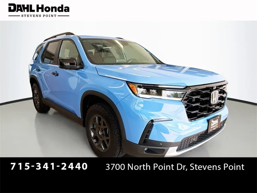 2025 Honda Pilot TrailSport photo 1