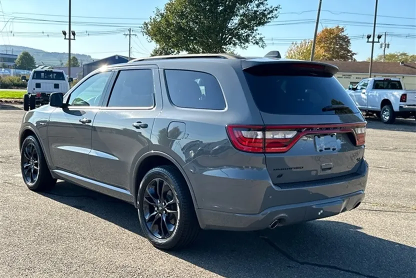 2022 Dodge Durango R/T photo 1