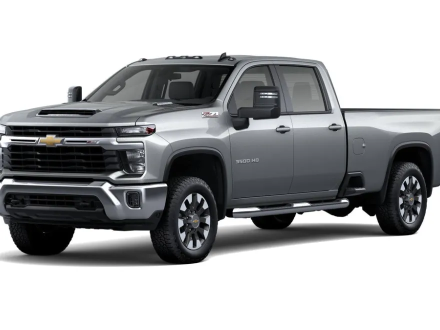 2026 Chevrolet Silverado LT photo 1