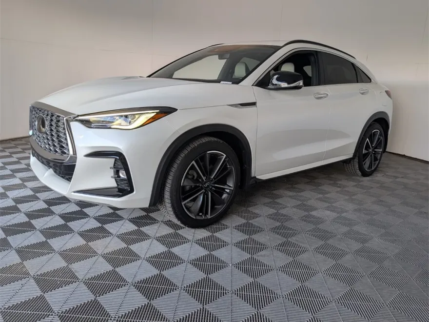 2025 Infiniti QX55 Luxe photo 1