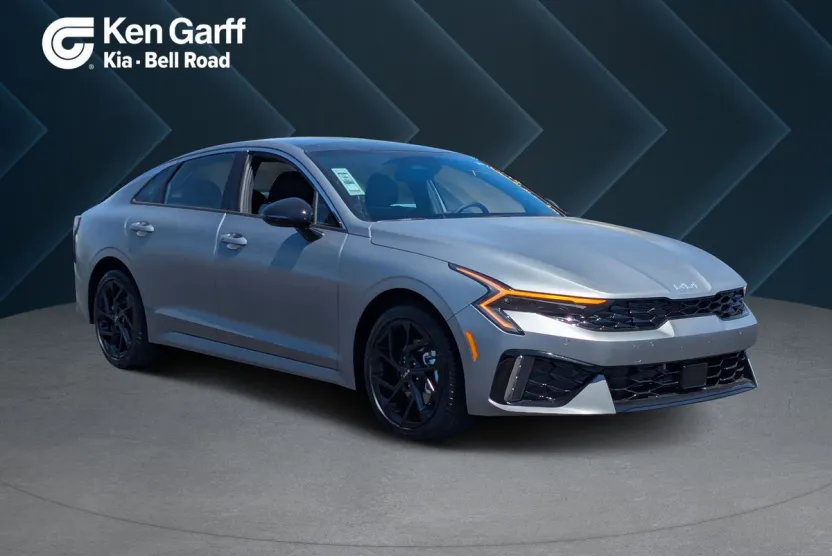 2026 Kia K5 GT-Line photo 1
