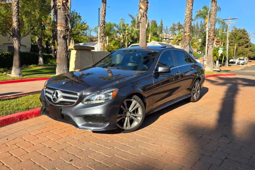 2014 Mercedes Benz E 350 photo 1