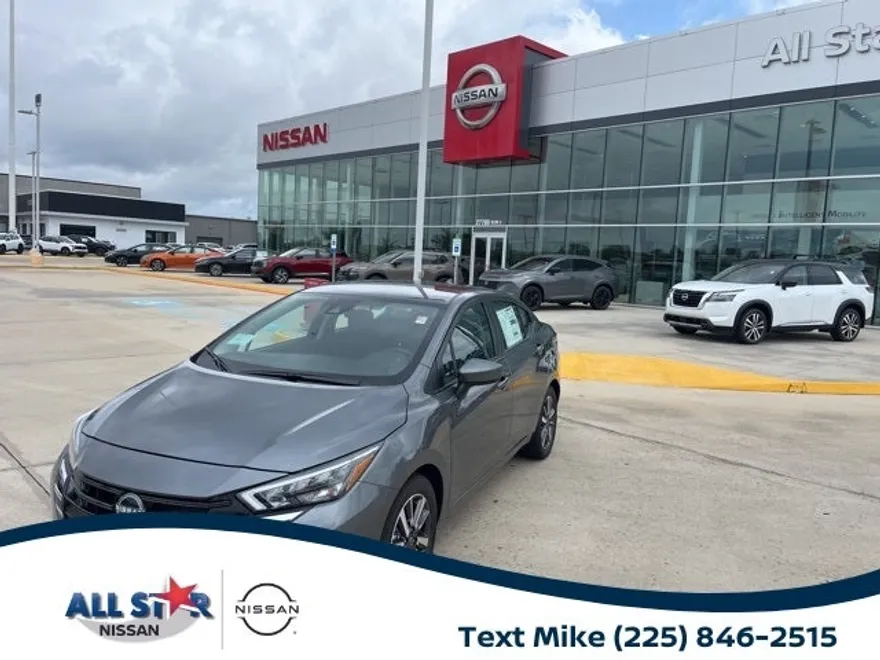 2025 Nissan Versa 1.6 SV photo 1