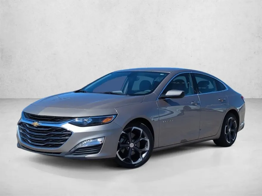 2022 Chevrolet Malibu 1LT photo 1
