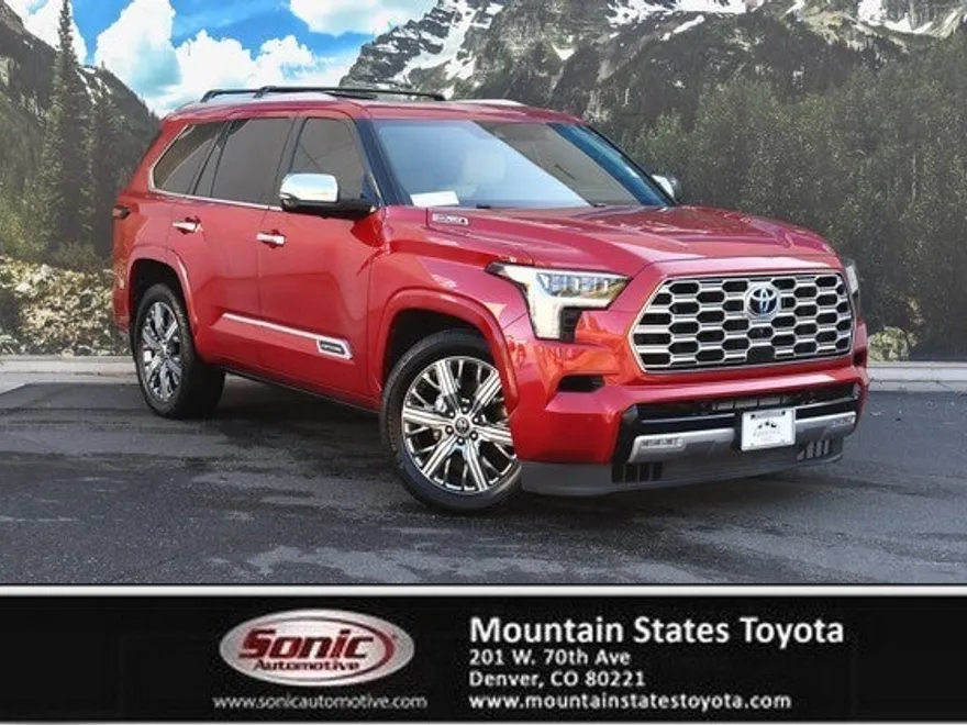 2023 Toyota Sequoia Capstone photo 1