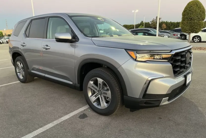 2025 Honda Pilot EX-L photo 1