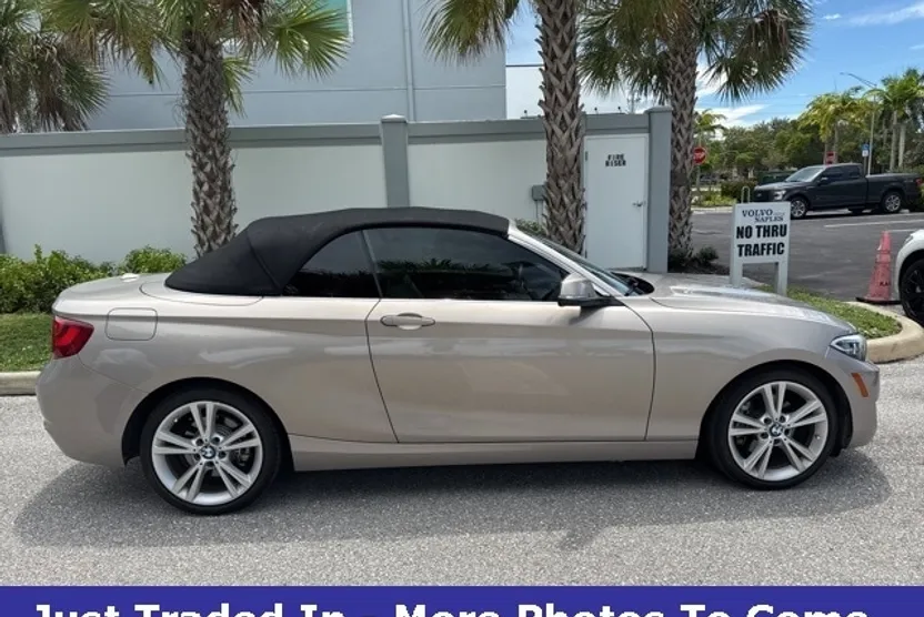 2015 Bmw 228i Convertible photo 1