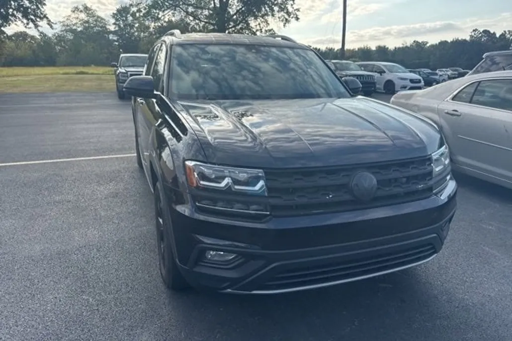 2018 Volkswagen Atlas V6 SE Technology photo 1