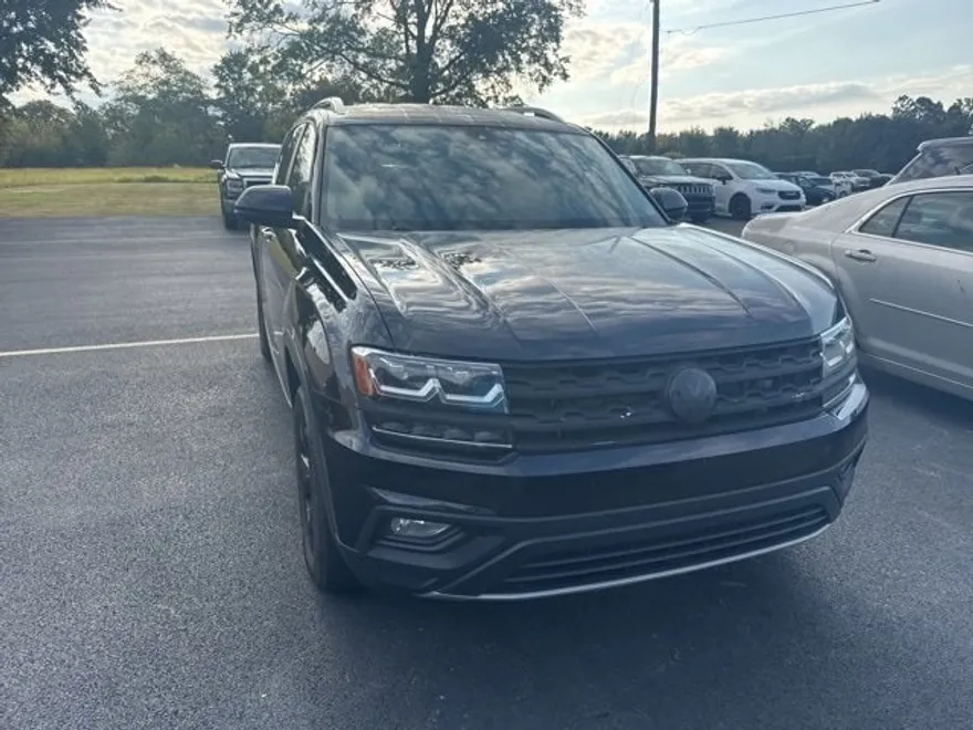2018 Volkswagen Atlas V6 SE Technology photo 1