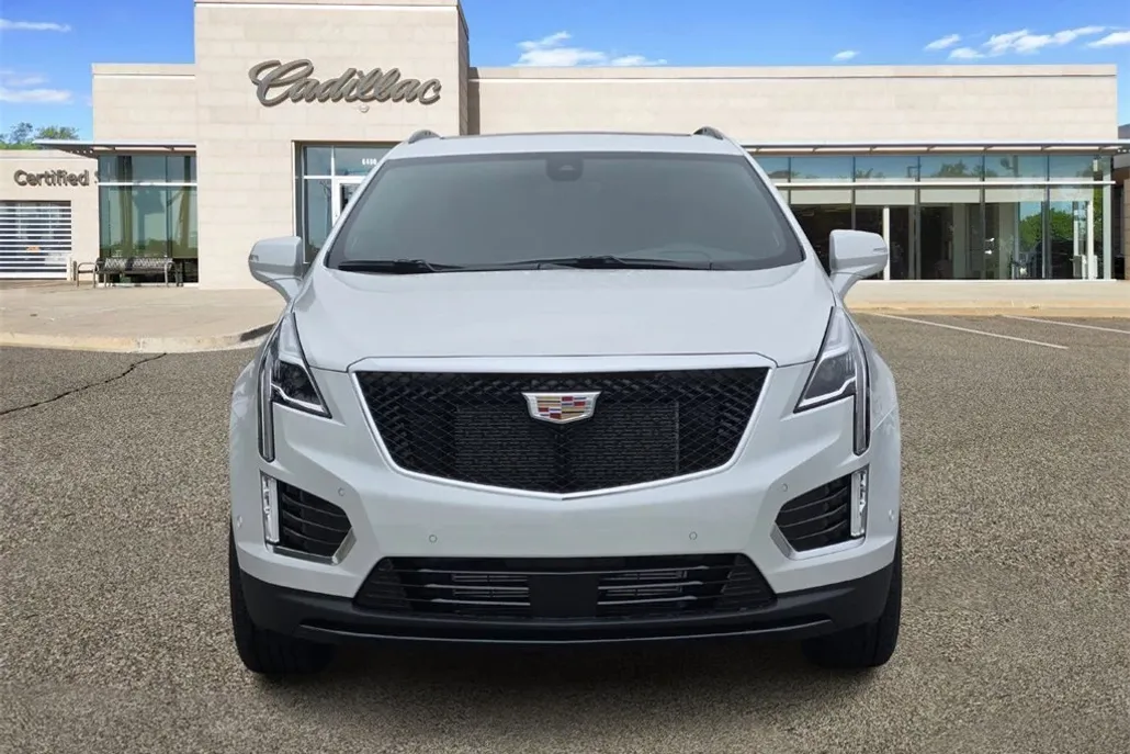 2025 Cadillac XT5 Sport photo 1