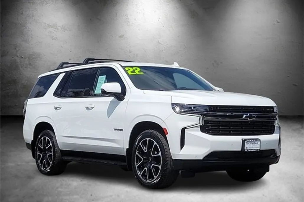 2022 Chevrolet Tahoe RST photo 1