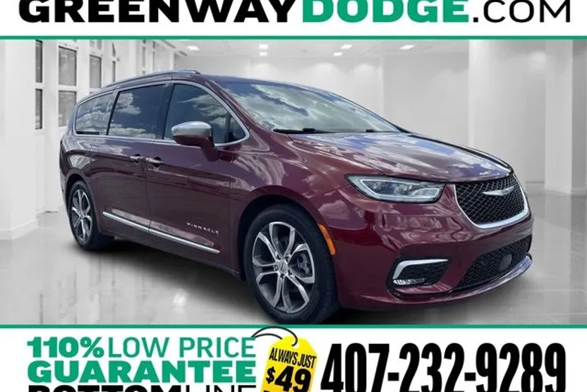 2022 Chrysler Pacifica Pinnacle photo 1