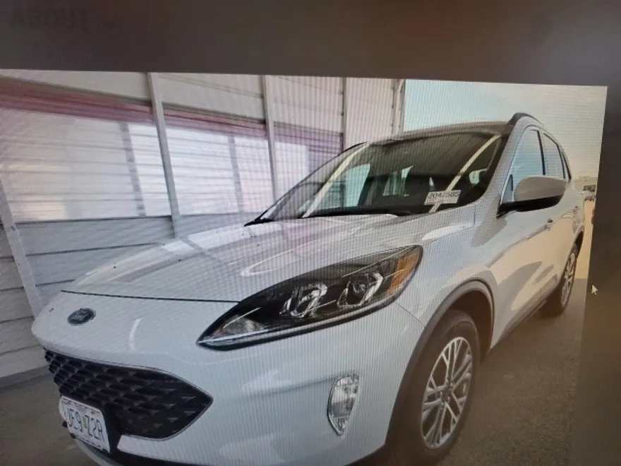 2021 Ford Escape Hybrid SEL photo 1