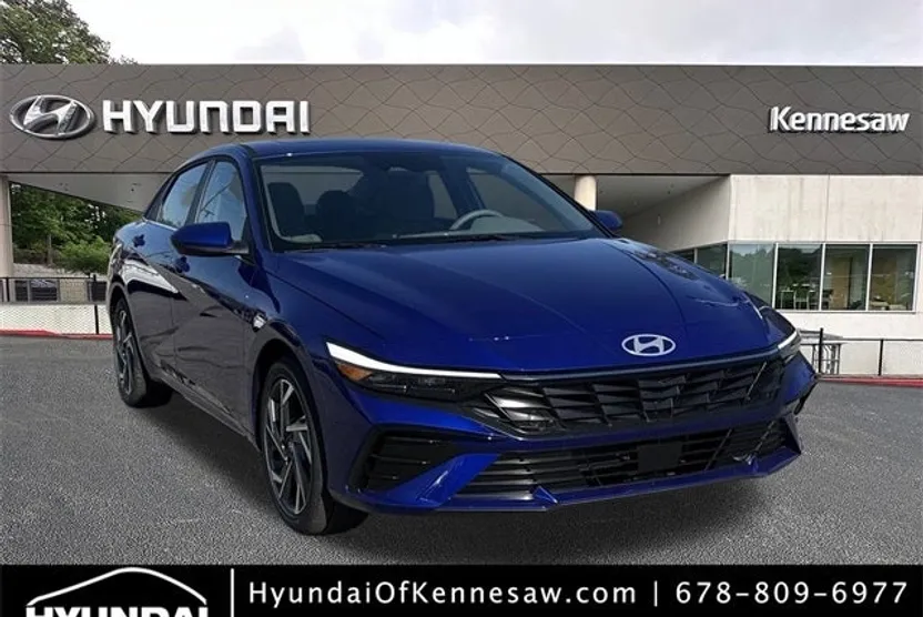 2025 Hyundai Elantra SEL Convenience photo 1
