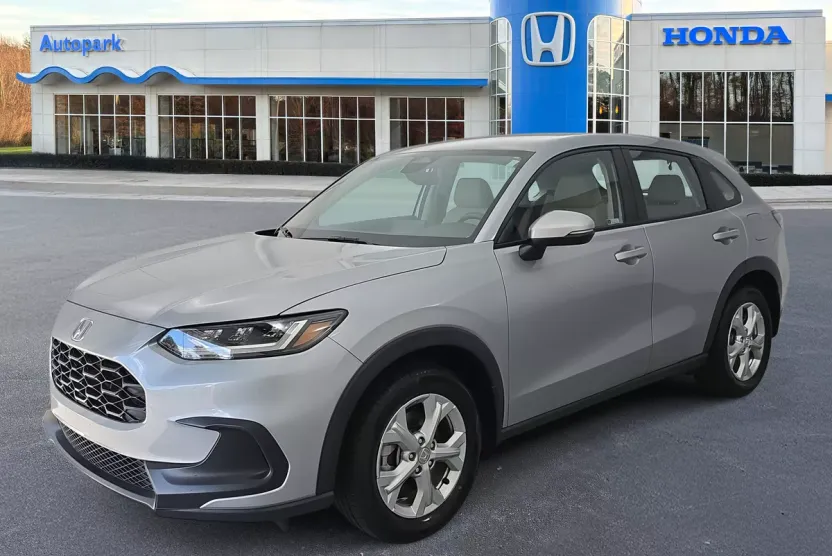 2023 Honda HR-V LX photo 1