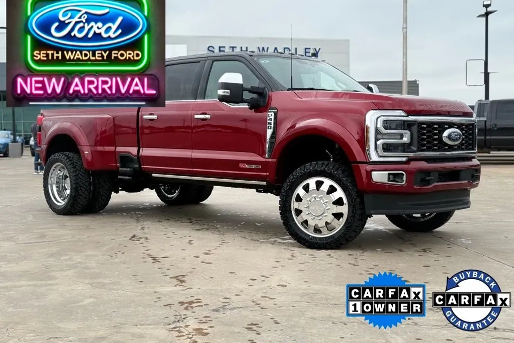 2025 Ford F-450 photo 1