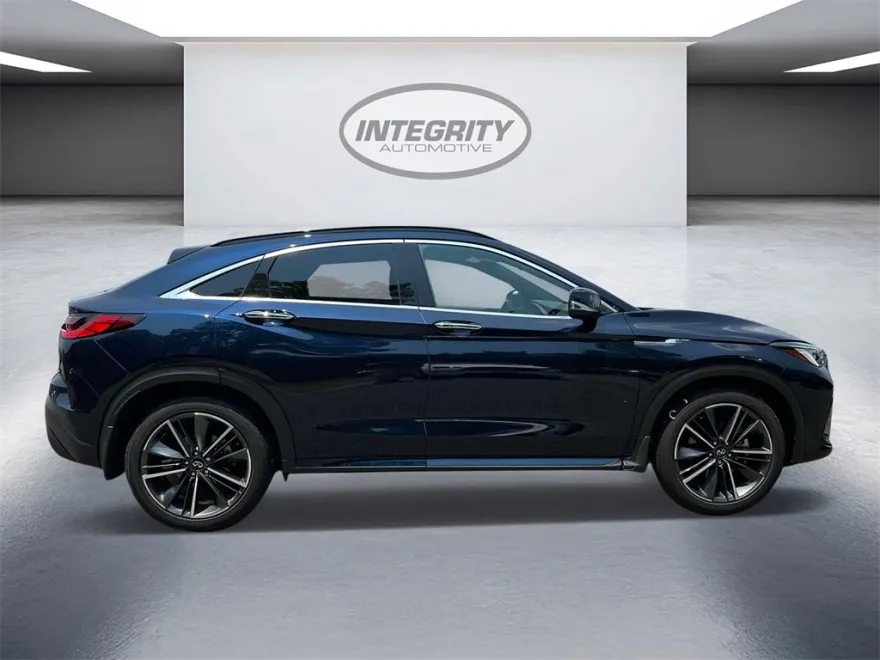 2025 Infiniti QX55 Luxe photo 1