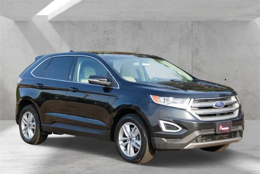 2015 Ford Edge SEL photo 1