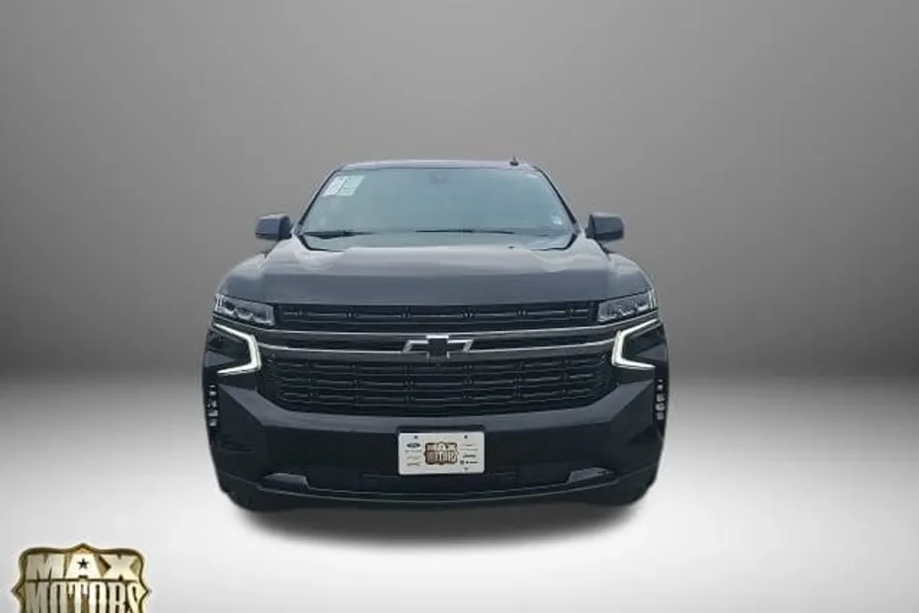 2022 Chevrolet Suburban RST photo 1