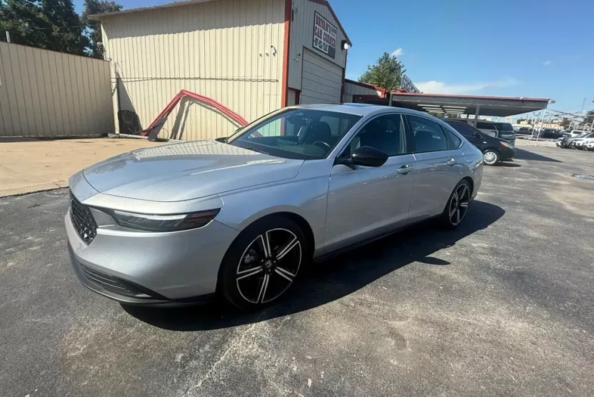 2024 Honda Accord Hybrid Sport photo 1