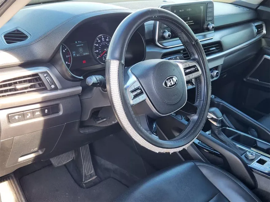 2020 Kia Telluride S photo 1