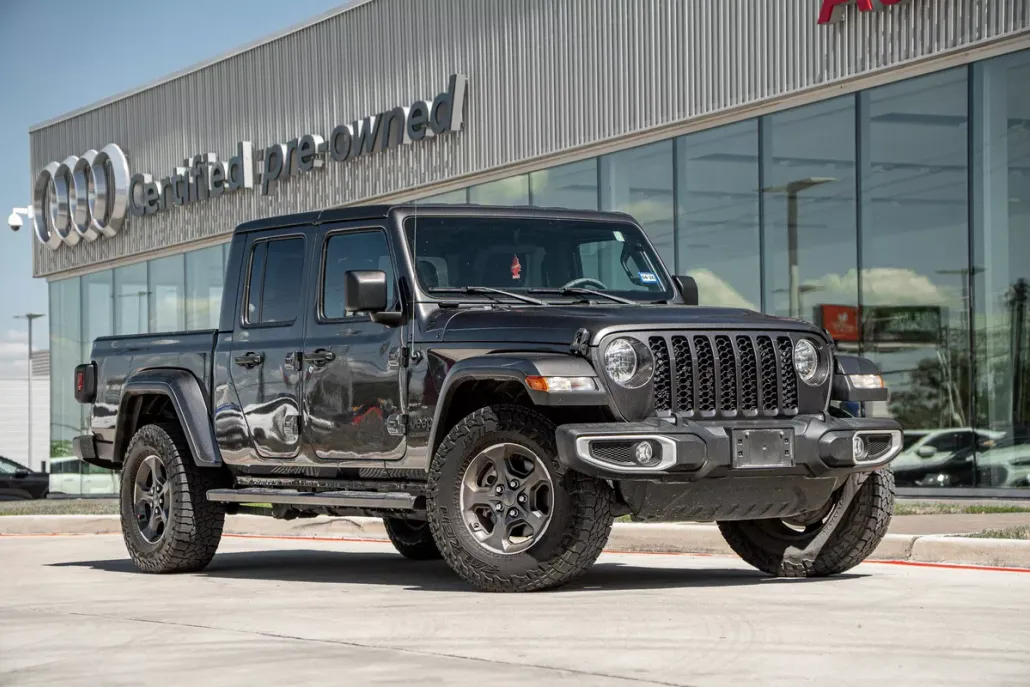 2021 Jeep Gladiator Sport S photo 1
