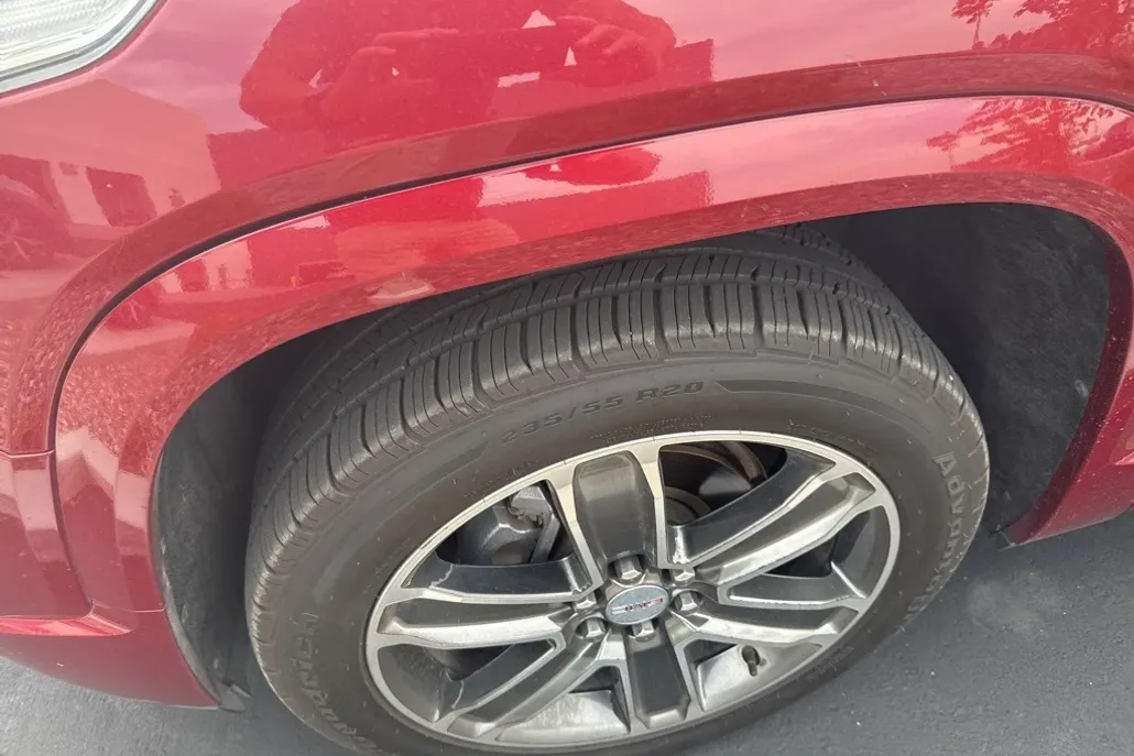 2019 Gmc Acadia Denali photo 1