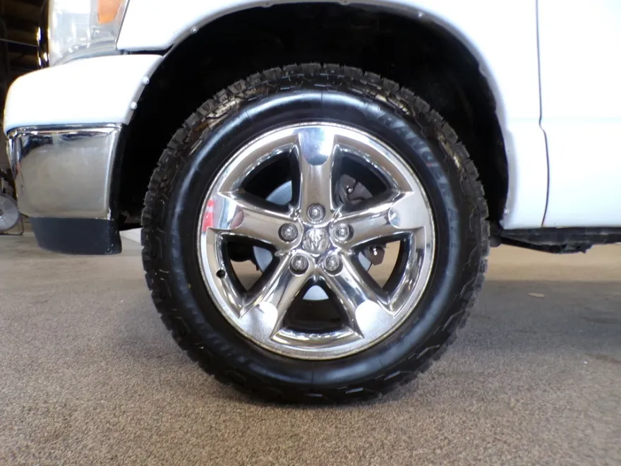 2007 Dodge Ram SLT photo 1